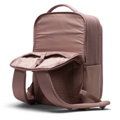 Kaslo Backpack Tech