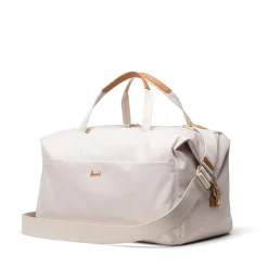 Maia Weekender