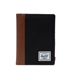 Raynor Passport Holder