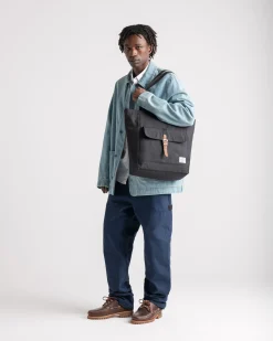 Retreat Tote